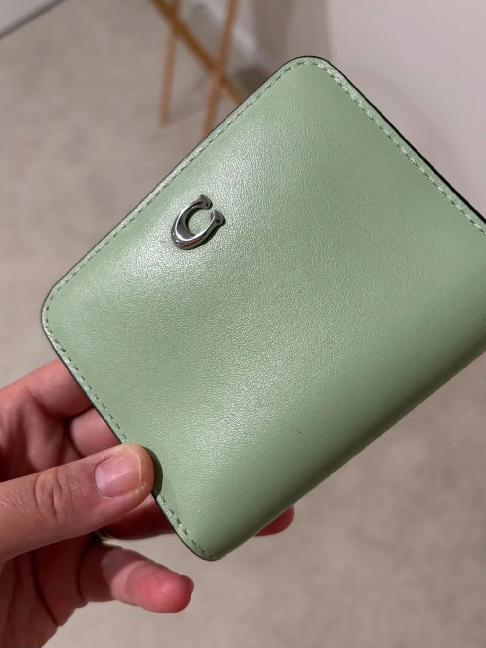 Coach billfold wallet EUC pale pistachio/silver hardware retails $150